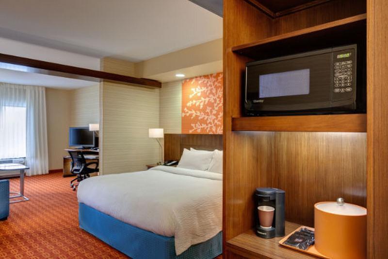Fairfield Inn & Suites By Marriott Belle Vernon Экстерьер фото