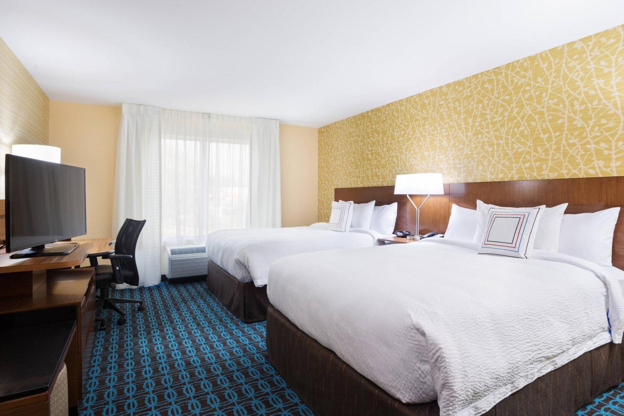 Fairfield Inn & Suites By Marriott Belle Vernon Экстерьер фото
