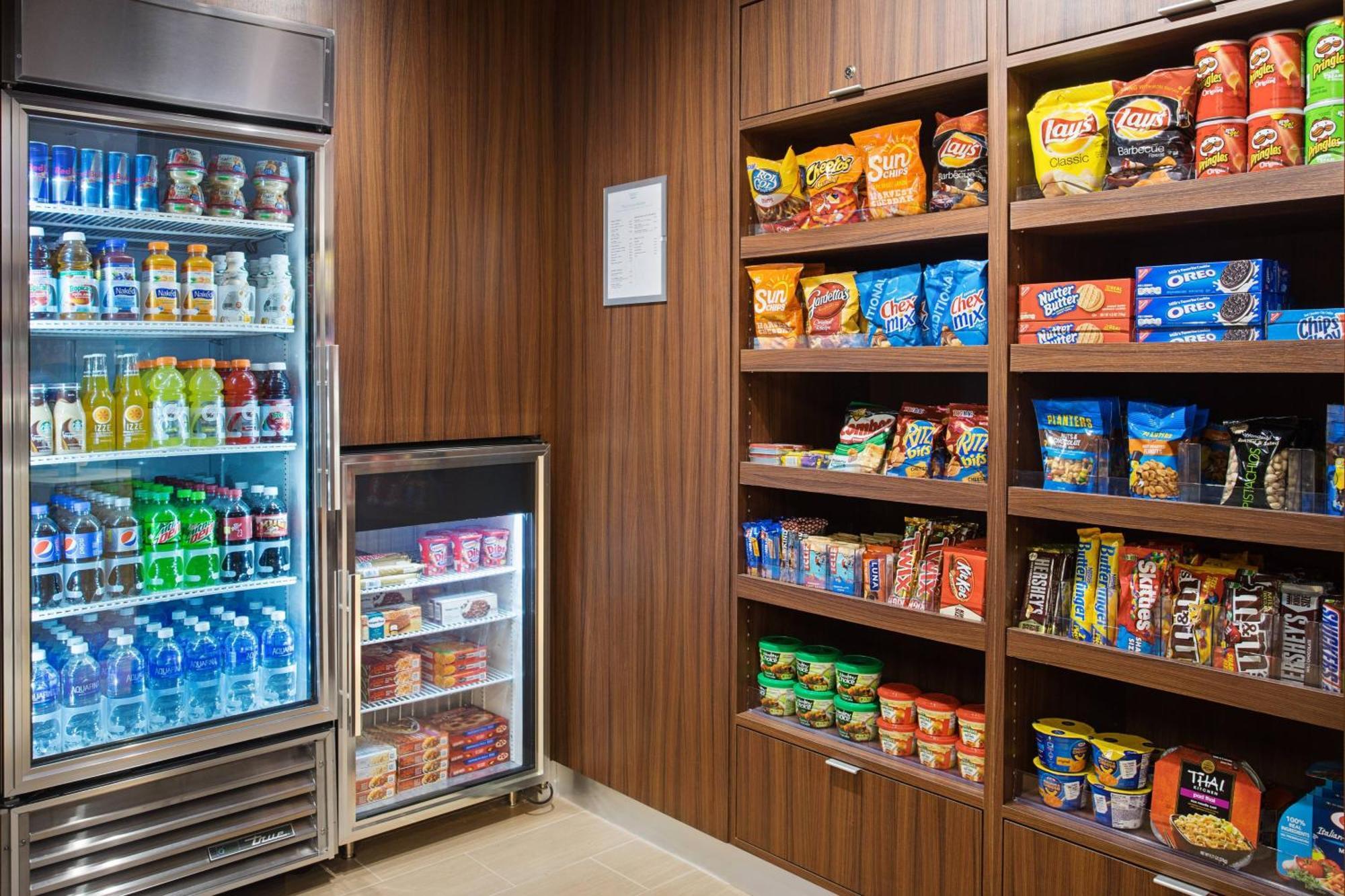 Fairfield Inn & Suites By Marriott Belle Vernon Экстерьер фото